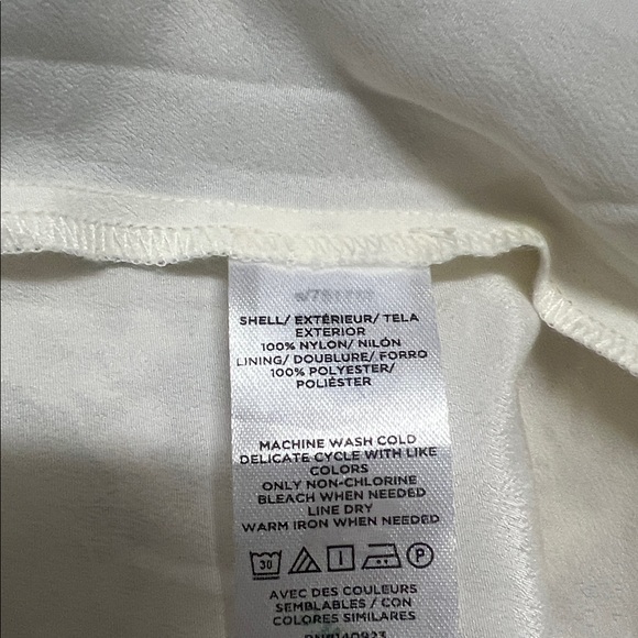 NWT- LOFT Cream Lace Flare Sleeve Blouse - Picture 7 of 7